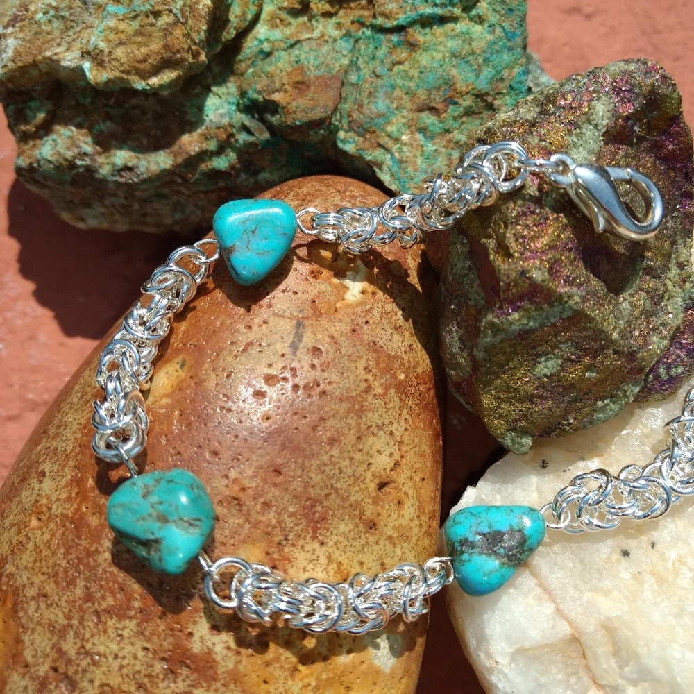 Handmade 99.9 Fine Silver Byzantine howlite - Picture 5 of 7